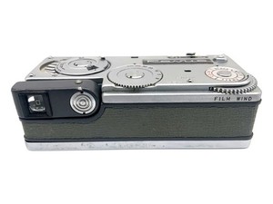 EasyBuy Revue 16 Automatic Mini-Appareil Photo 16mm Argent 25mm 1:2.8
