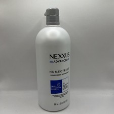 Nexxus Humectress Triple Hydration Moisture Conditioner for Dry Hair 32 Oz