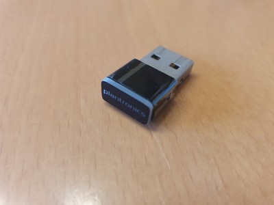 Plantronics Poly USB Bluetooth Dongle BT600 für Headset Focus Voyager