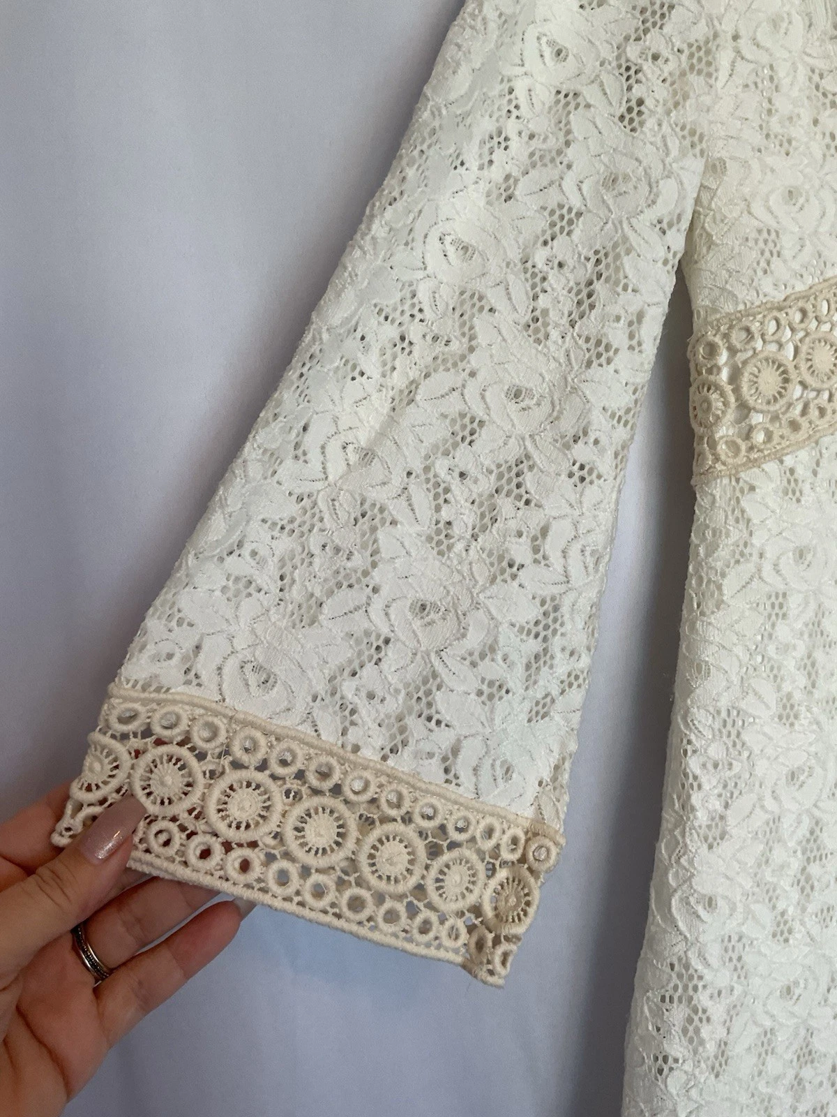 OFF WHITE Abito all'uncinetto pizzo bianco sporco Laundry By Shelli Segal foderato dietro diamantato taglia 6P