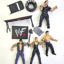 WWF Jakks Pacific Undertaker Big Show Shane McMahon Figure Lot with Accessories