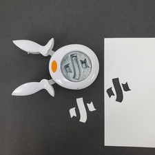 Fiskars Easy Squeeze Crafting Paper Punch