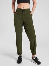 Athleta Expedition Jogger-Tuscan Olive-Size 4