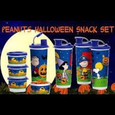 Tupperware Peanuts Halloween Snack Set