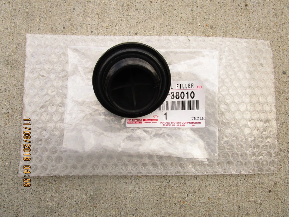 15 - 18 LEXUS RC-F 5.0L V8 2D CUPÉ TAPA DE LLENADO DE ACEITE DE MOTOR NUEVO Foto 2 de 2