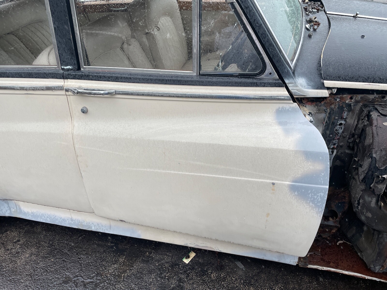 ROLLS ROYCE SILVER  shadow or  CORNICHE LEFT  FRONT DOOR SHELL  69 TP 73