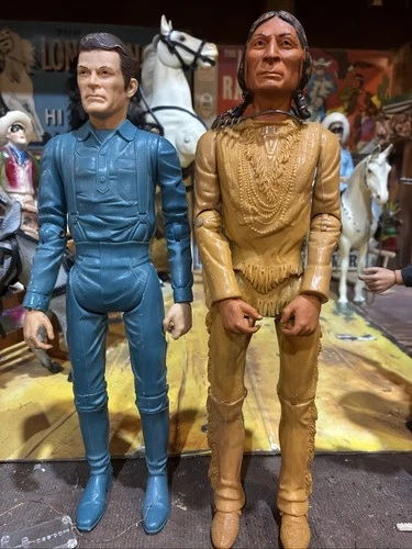 Vintage 1967 Marx Captain Maddox And Indian Chief Cherokee Johnny West Figures