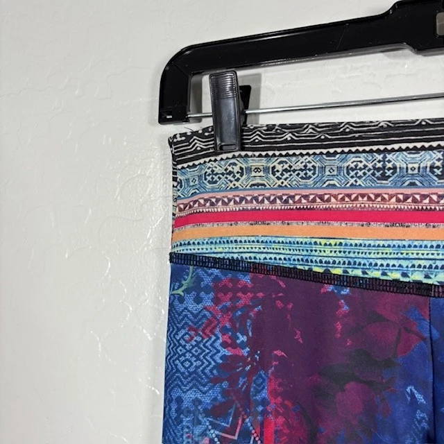 Onzie Leggings Mujer XS Tiro Bajo Yoga Pantalones Boho Festival Estampado Azteca Foto 2 de 4