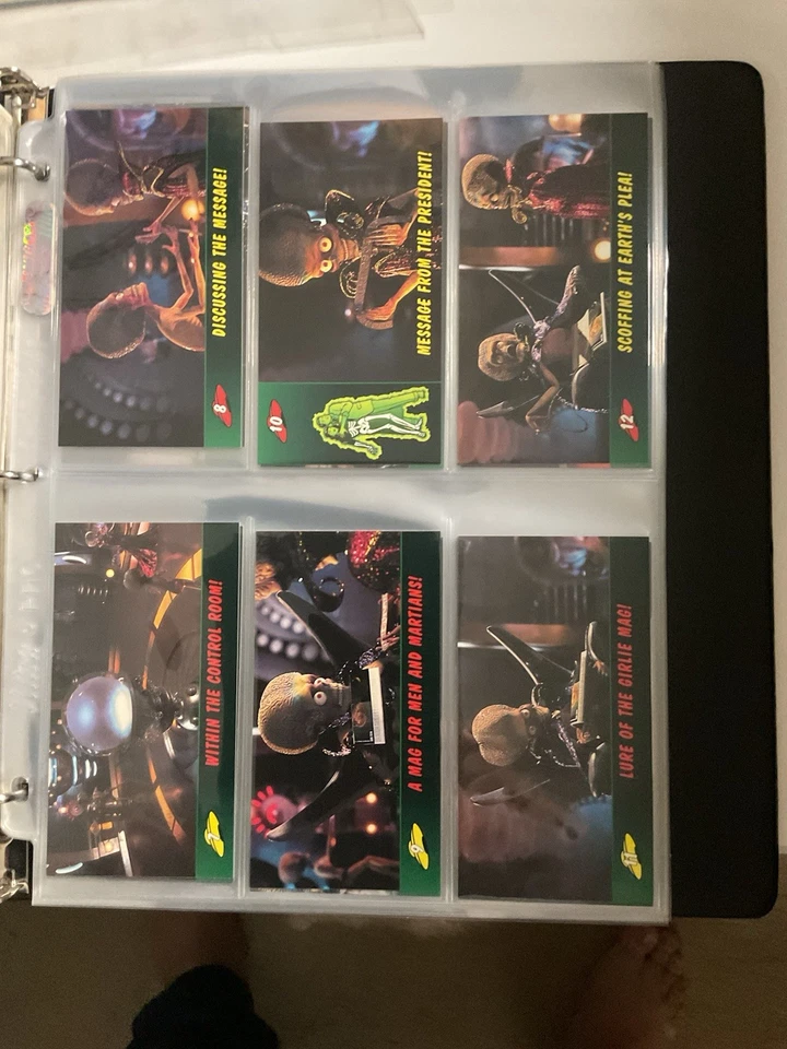 Mars Attacks! Movie complete trading card base set by Topps 1996 NM- MT+ - Image 3 of 4