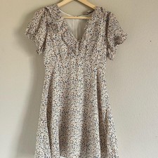 Madewell floral mini dress with ruffle sleeves Size 2