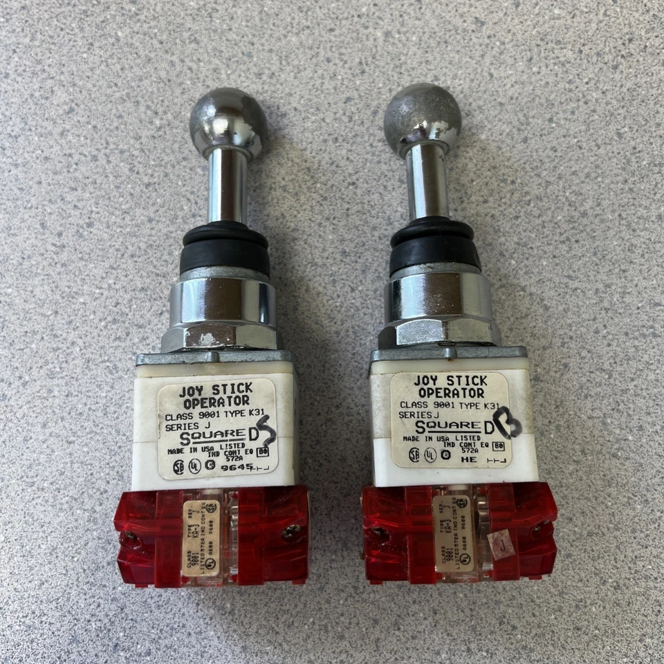 Operador de joystick Square D, controles de propulsor de arco y popa 9001-K31-J - Leer Foto 2 de 4