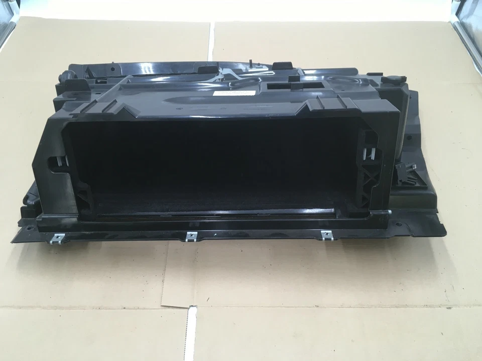 2008-2010 BMW 535i XDrive Glove Box Storage Compartment OEM . - Image 4 of 4