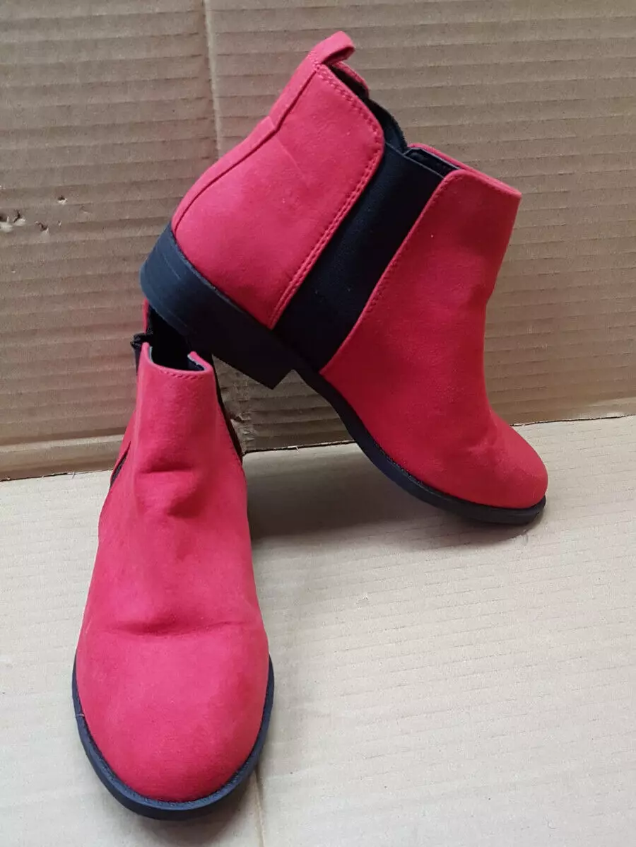 Pink boots primark hot sale