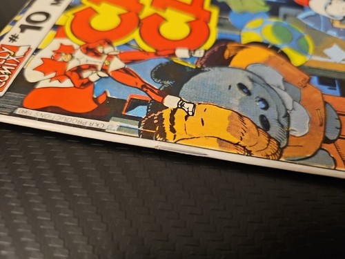 Captain Canuck #10 1980 FN Comely Comix - Picture 4 of 10