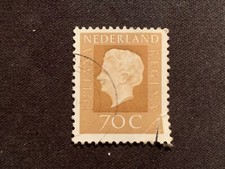 NETHERLANDS NEDERLAND 1972 REGINA QUEEN JULIANA 70C OLIVE BROWN - USED
