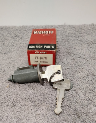 NOS ( New Old Stock ) NIEHOFF IGNITION PARTS FF-147N LOCK CYLINDER. ( 00 )