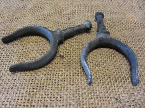 Vintage Cast Iron Row Boat Oar Guide Set of 2 Antique Old Fishing Boating 8888