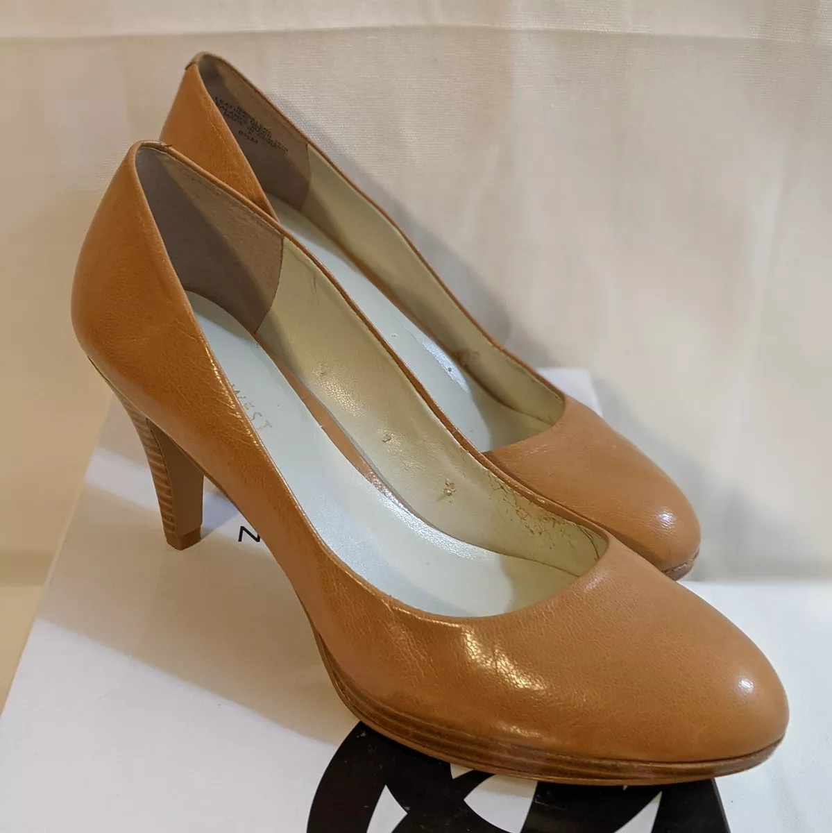 Natural color pumps clearance