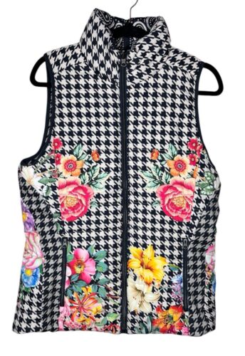 Johnny Was Sasha Reversible Vest S Black White Floral Print Puffer Jacket $340 - Picture 2 of 8