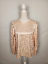 Sincerely Jules Light Peach Shiny Leopard Print Top Women's Size Large NWT.