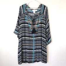 Urban Mangoz  Multicolored Embroidered Tassel Tie Front Wode Sleeeves Top 3X