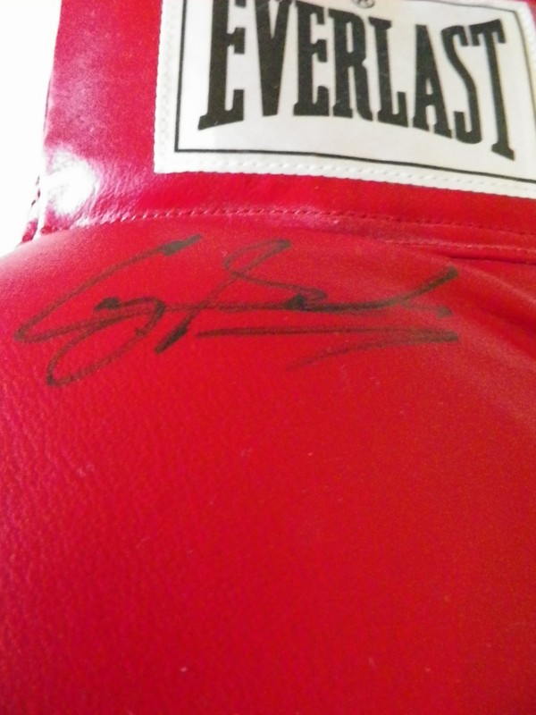 COREY SPINKS -BOXER AUTHENTIC AUTOGRAPHED EVERLAST BOXING GLOVE