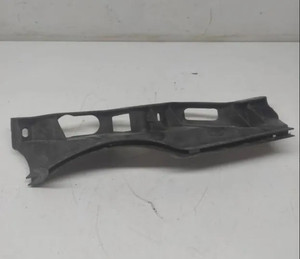 VW PASSAT Variant B6 3C5 Stoßstangenhalter vorne links 3C0807889 2.00 31650736