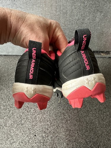 Under Armour Girl's Pink & Black Soccer Softball Athletic Cleats Sneakers Sz 11K - Picture 3 of 11