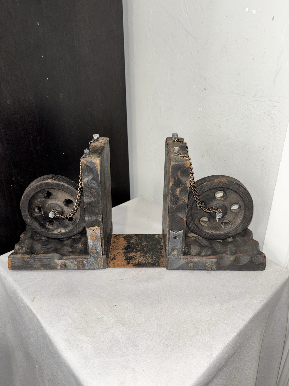 Rustic Industrial Pulley Bookends Vintage Style Wood Metal Chain Steampunk Decor