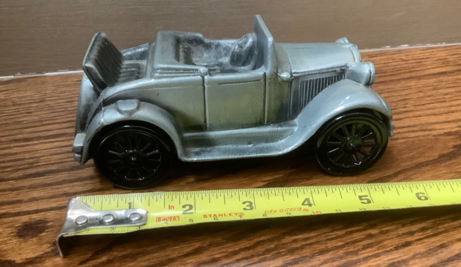 Banthrico 1974 Chicago - 1929 Model - Ford Convertible Car Metal Coin Bank