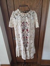 Miami Large Ivory Lace Ruffle Dress Flower Anthropologie Boho Cottagecore