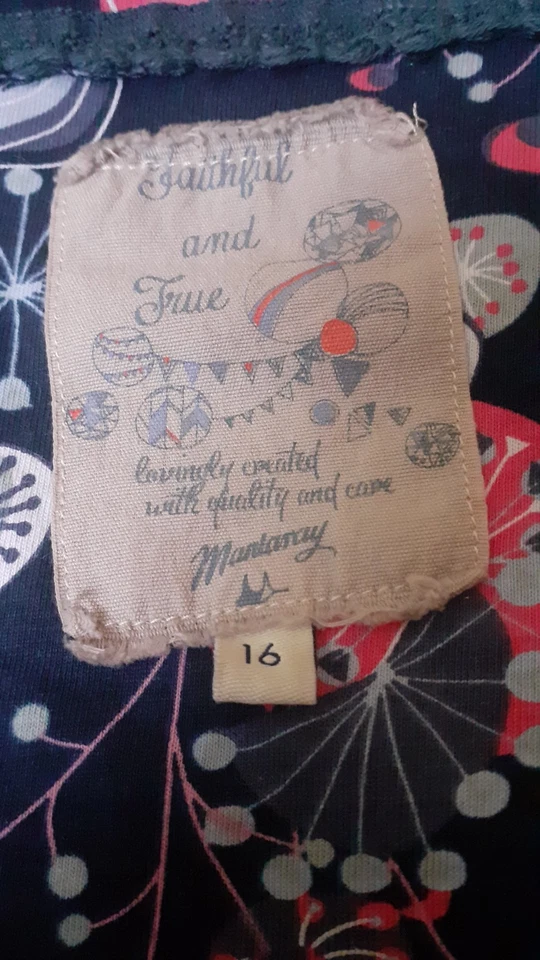 MANTARAY Navy 3/4 Sleeve Tunic Blouse Top Size 16 . - Image 3 of 3