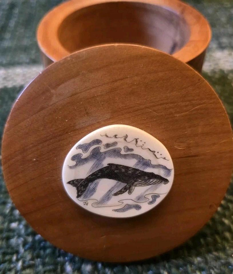 Joyería tallada Scrimshaw ballena en madera baratija Foto 2 de 4