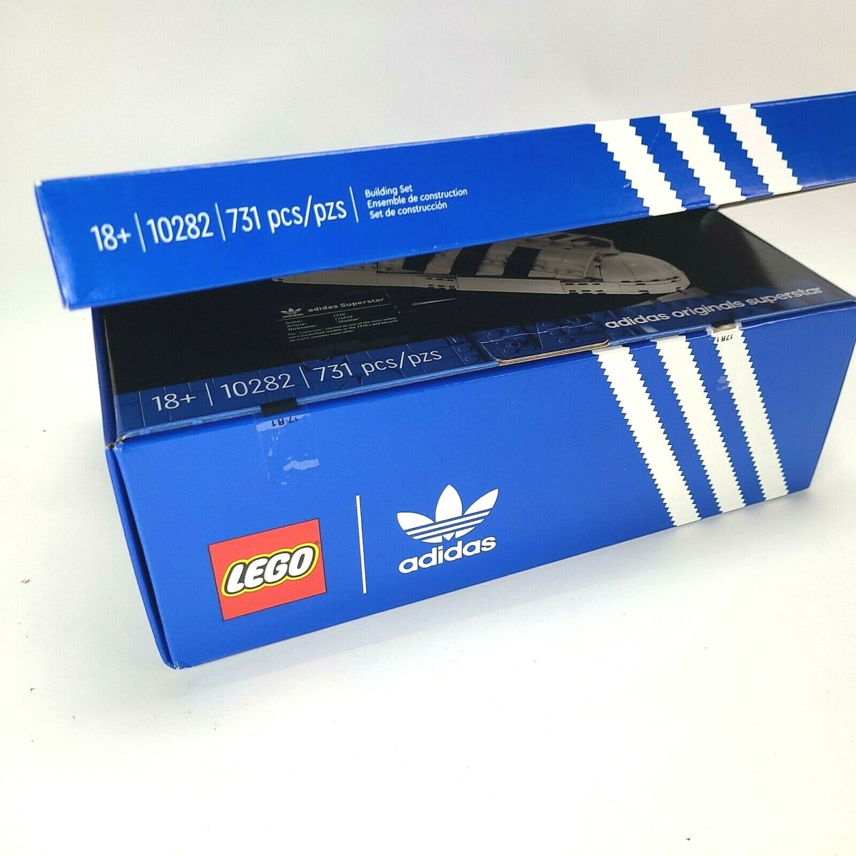 LEGO 10282 Adidas Originals Superstar Shell Toe 1970 Set 731pcs