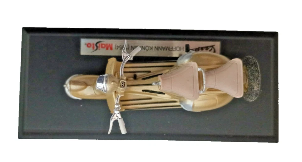 Vespa 1954 Hoffman Koningin 滑板车 Maisto 1: 18 金色 — 第 4/4 张图片