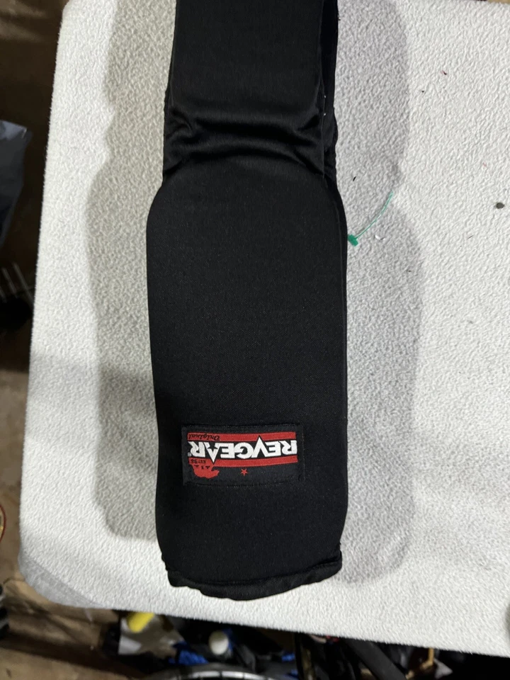 Espinilleras Revgear Protective Gear con cubierta para pies adulto mediano Foto 2 de 4