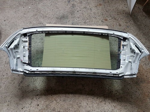BMW 3er E93 Cabrio Dachschale Hardtop hinten mit Scheibe 7128754 7183299 7400556 - Bild 7 von 10