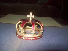 METAL CROWN RED ENAMEL & SPARKLING RHINESTONES W CROSS ON TOP SHELF DESK DECOR