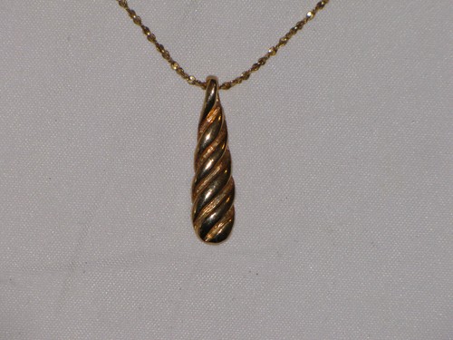Necklace Gold Plated Pendant Twist Womens - Picture 15 of 24