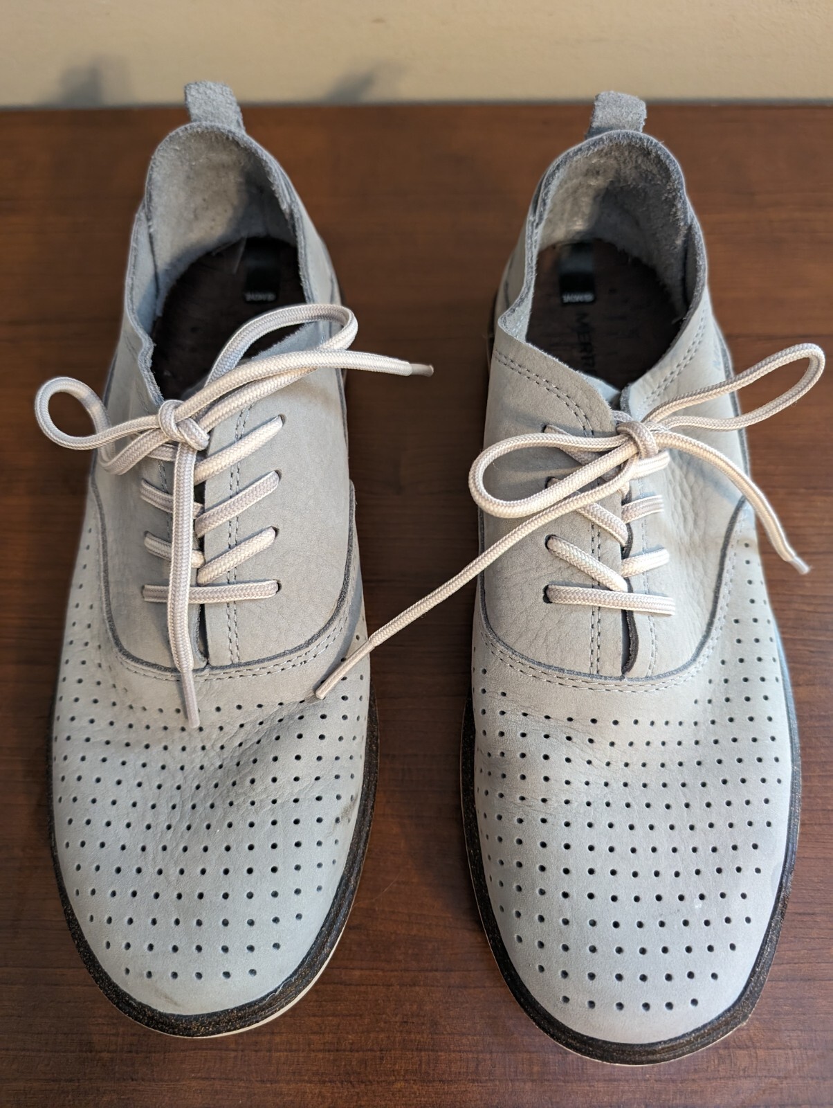 Merrell Around Town Air Sleet in pizzo da donna taglia 8 J03692. Scarpe sneakers grigie