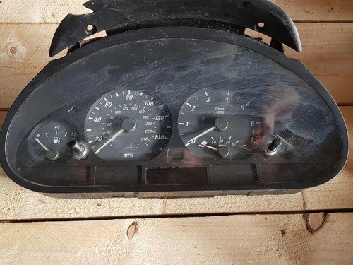 BMW 3 E46 Kombiinstrument 6902376 2.80 Petrol 2003 34008358