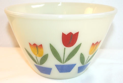 Fire King Splash Proof Mixing Bowl - Tulips on Ivory - 2 QT