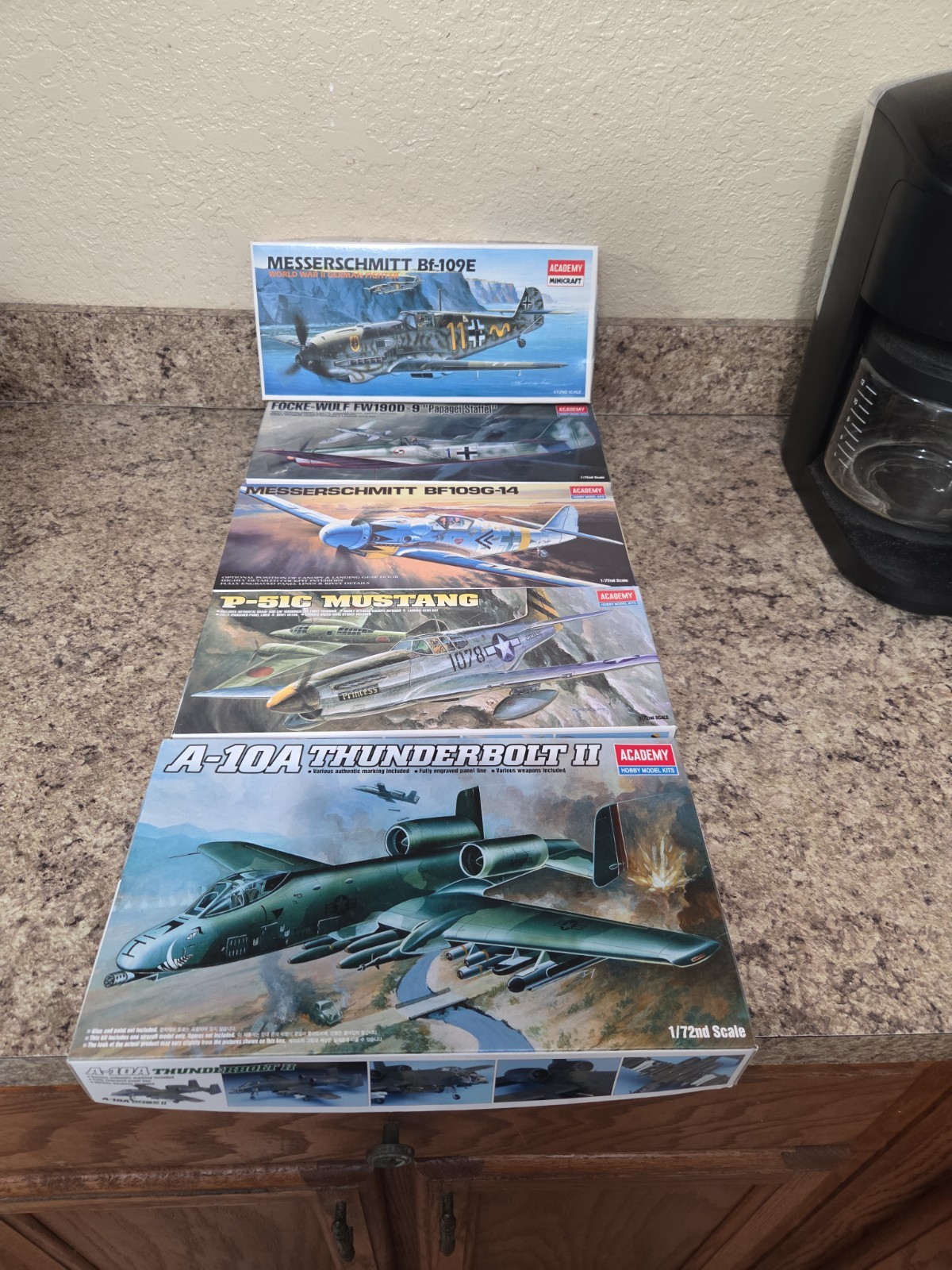 Academy Lot Of 5 1/72 Model Airplanes