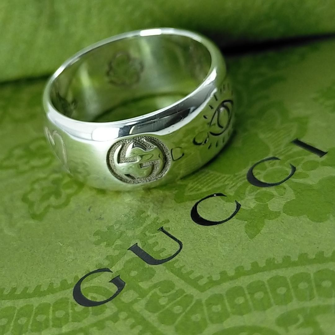GUCCI　Blind For Love Ring 12 Gucci Blind for Love 5mm Sterling Silver Band Ring | Neiman Marcus