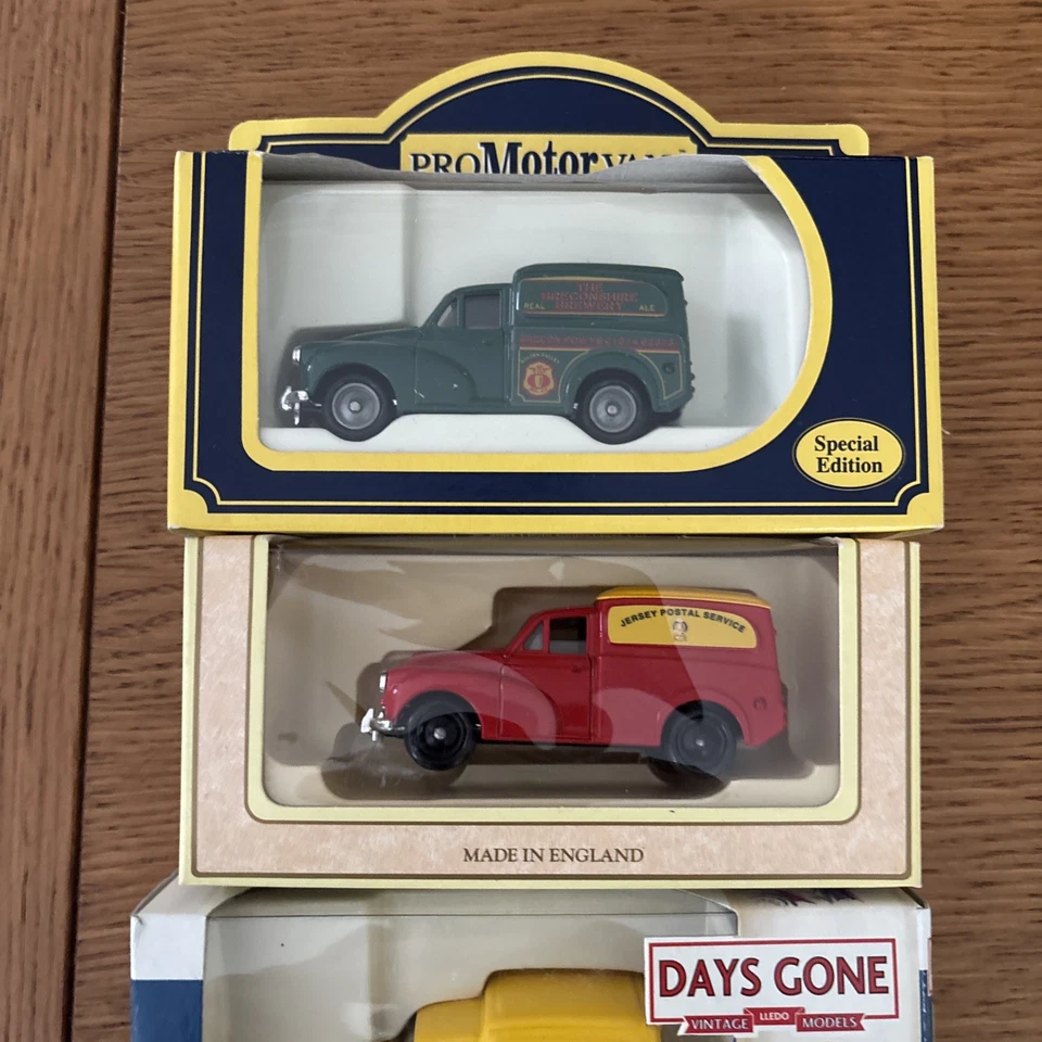 Lledo Days Gone Morris Minor Van X6 - Image 4 of 4