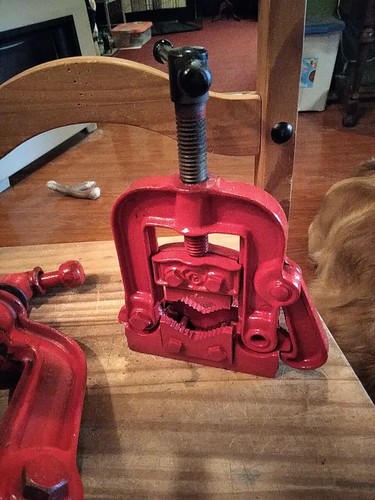 REED MFG Co. No. 21Hinged Pipe Vise Erie PA Made In USA Plus Small Vice - Picture 8 of 12