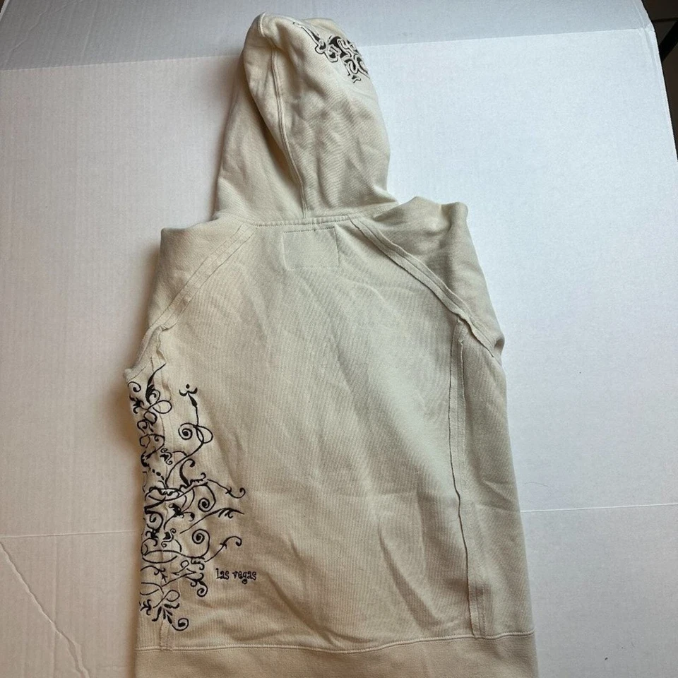 Hard Rock Cafe Women's Cream Colored Decorated Zip Hoodie Size Large - Image 2 of 3