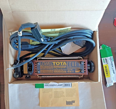 Lowel Tota light T1-10 Good Working Condition Org Owner Cord light Bulb