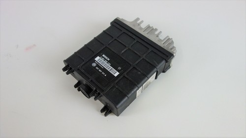 VW Passat 35i Motorsteuergerät ECU 357907311A 0261200752 #K60