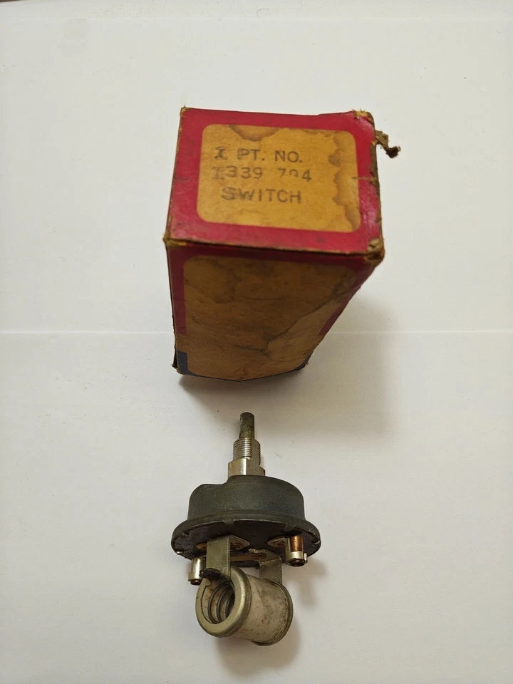 Dodge Plymouth DeSoto Belvedere S-15 Savoy 1951-1954 interruptor de calefacción nuevo en stock 1339794 Foto 4 de 4